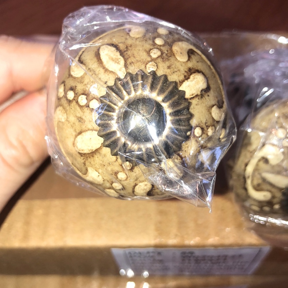 Decorative Knobs